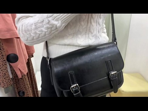 ❤️ Мастурбатсияи оммавии зани ҷавон ФералБерри бо дилдо дар утоқи мувофиқ ❤️ Супер секс дар порно tg.hentaibar.ru ☑